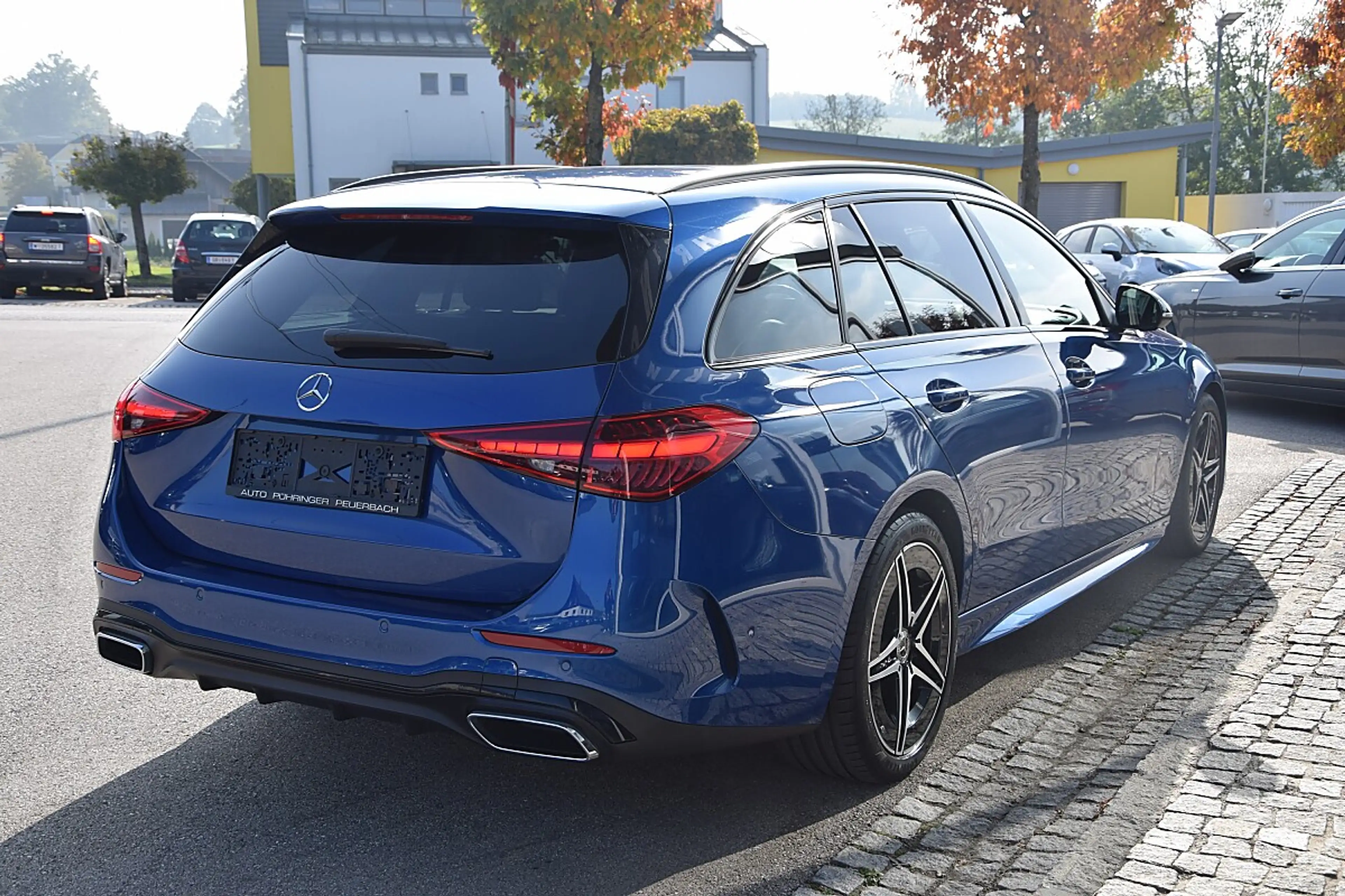 Mercedes-Benz C 220 d AMG Line 4Matic *AMG-Sportpaket*AMG Styling*S... — photo 3