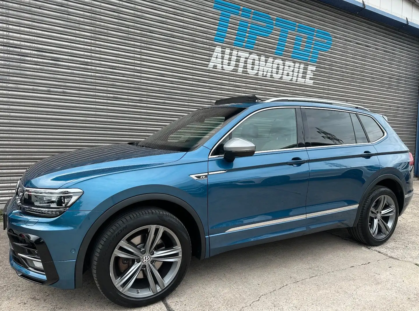 Volkswagen Tiguan Allspace 4M*R-LINE*PANO*AHK*LED*NAVI*360° Blau - 1