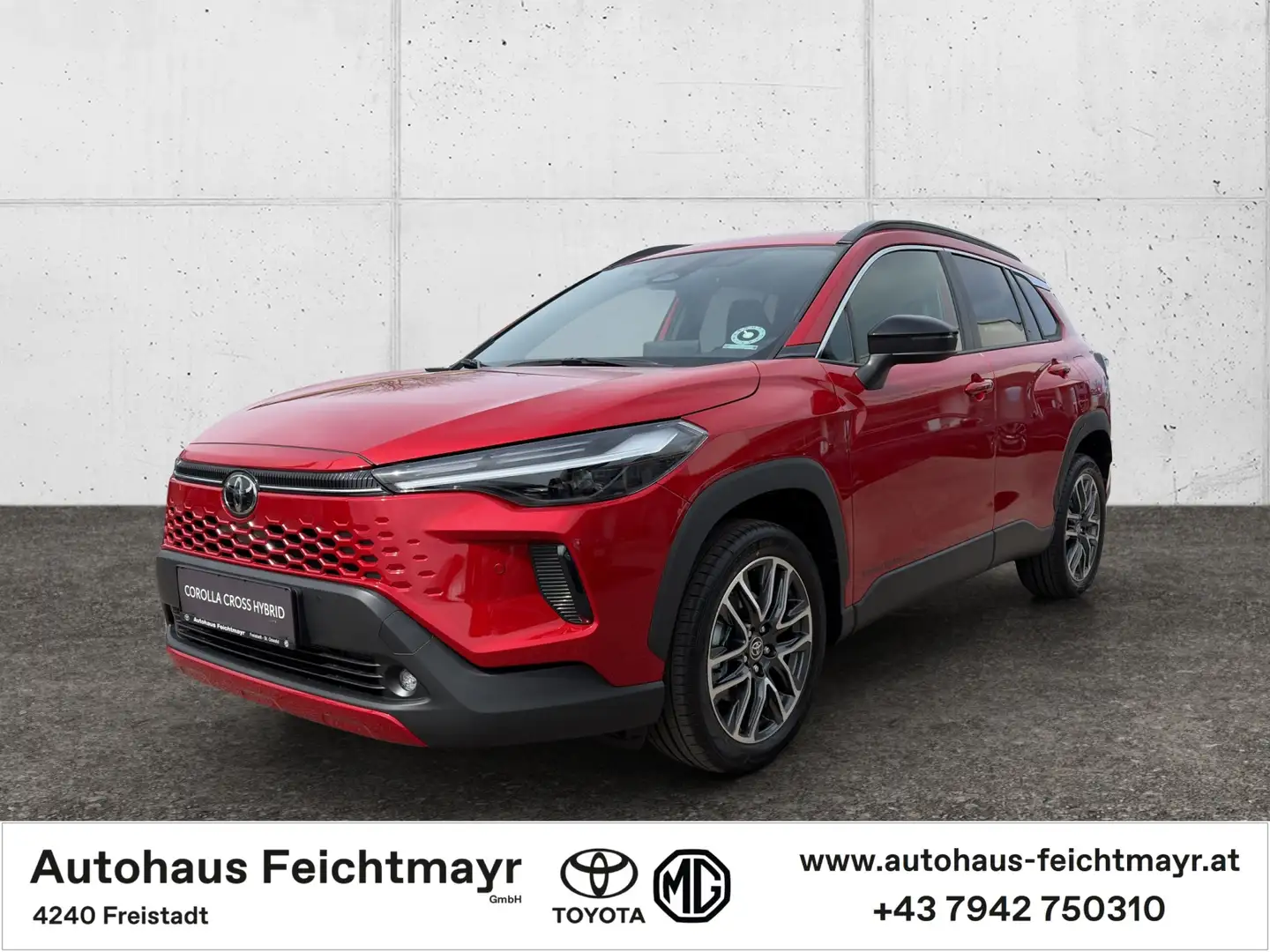 Toyota Corolla Cross 1,8 HYBRID 2WD Teamplayer 5t. Rot - 1