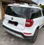 Skoda Yeti Outdoor 2,0 TDI SCR 4x4 Style Weiß - thumbnail 3
