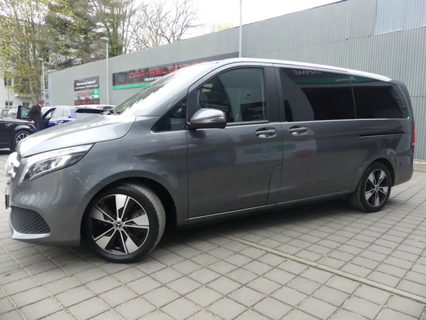 Mercedes-Benz V 300 d EDITION lang 2xsTÜR COMAND/AHK/STDHZ/LED Szary - 2