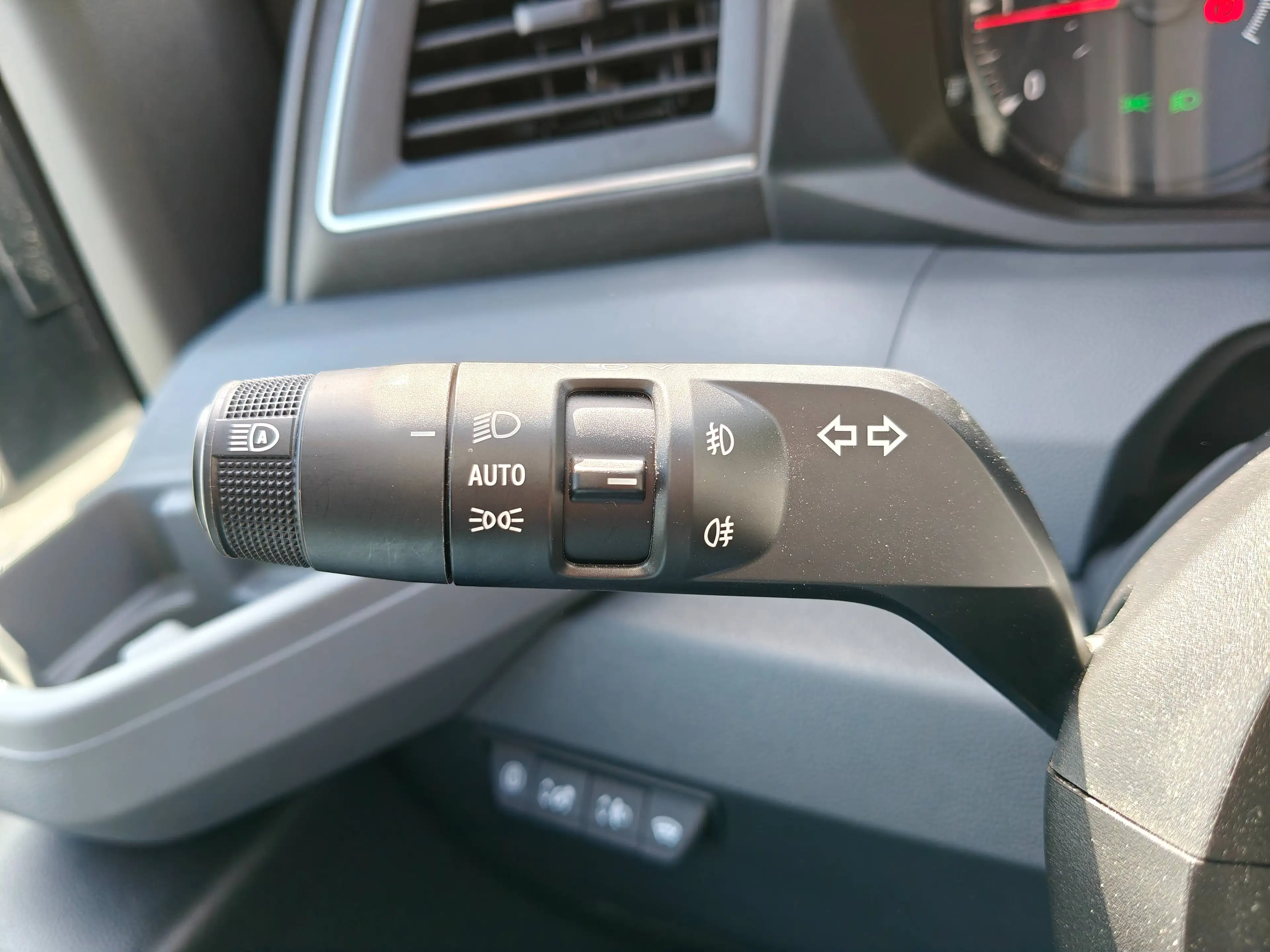 Nissan Interstar 2.0 DCI 150CV L3H2 *CARPLAY*CARGO PACK*ATTACHE REMORQUE*REPOSE PIEDS — photo 15