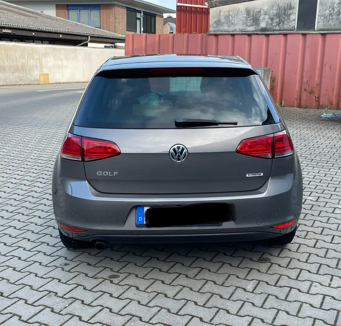 Volkswagen Golf Lounge Grau - 2
