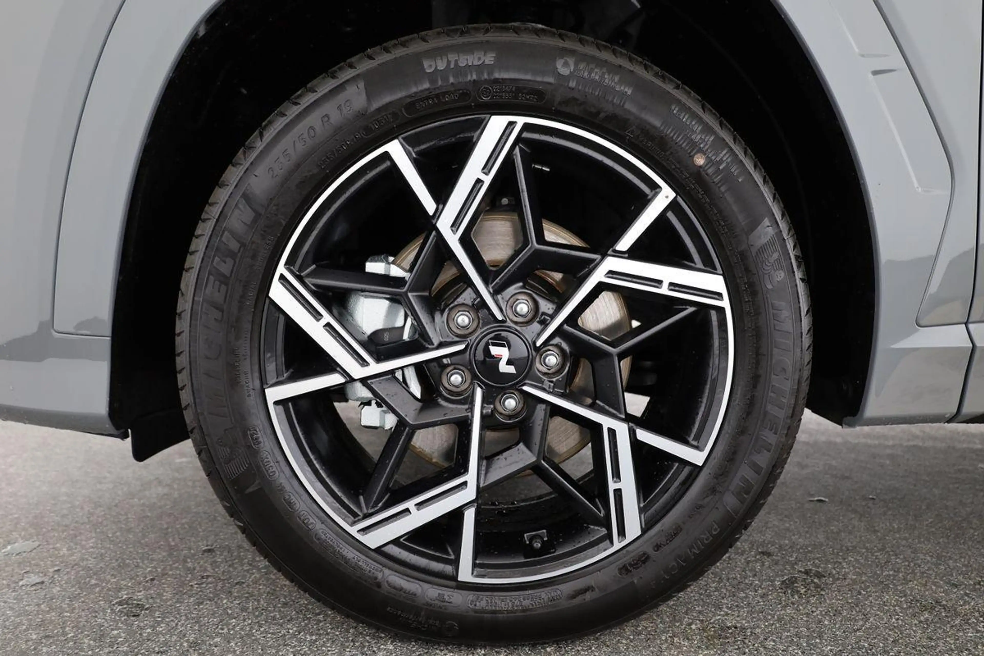 Hyundai TUCSON 1.6 T-GDI DCT 4WD N-LINE, el. Klappe, Teilleder... — photo 13