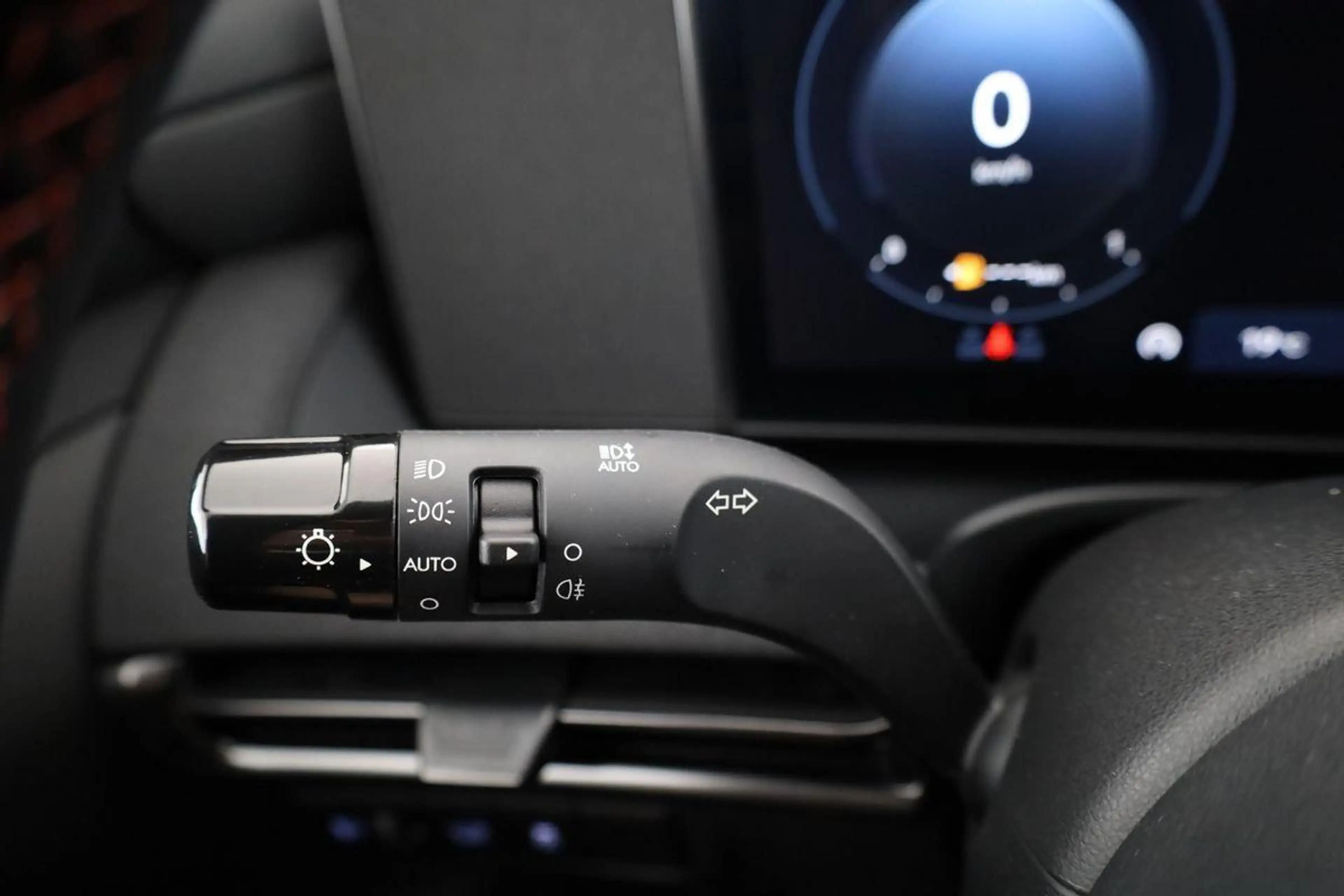 Hyundai TUCSON 1.6 T-GDI DCT 4WD N-LINE, el. Klappe, Teilleder... — photo 8