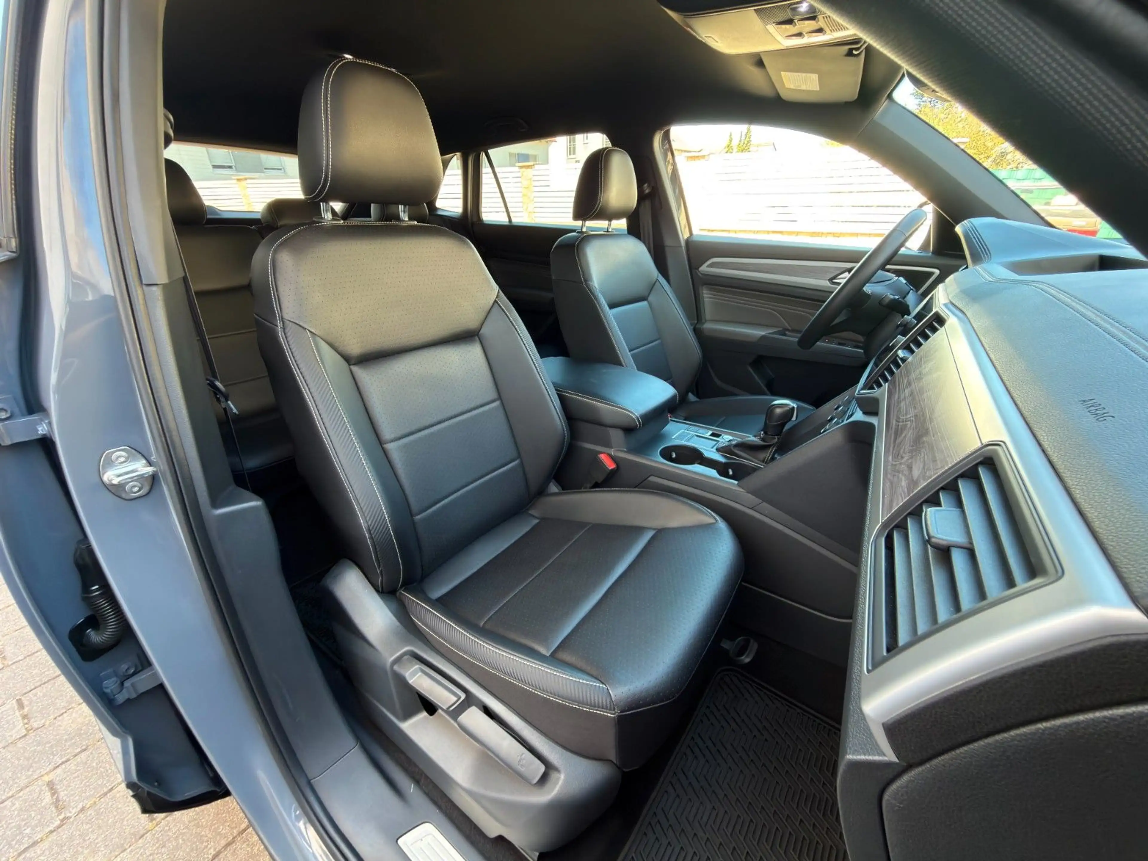 Volkswagen Touareg Atlass Cross Sport Coupe V6SE *ACC*LEDER — photo 14