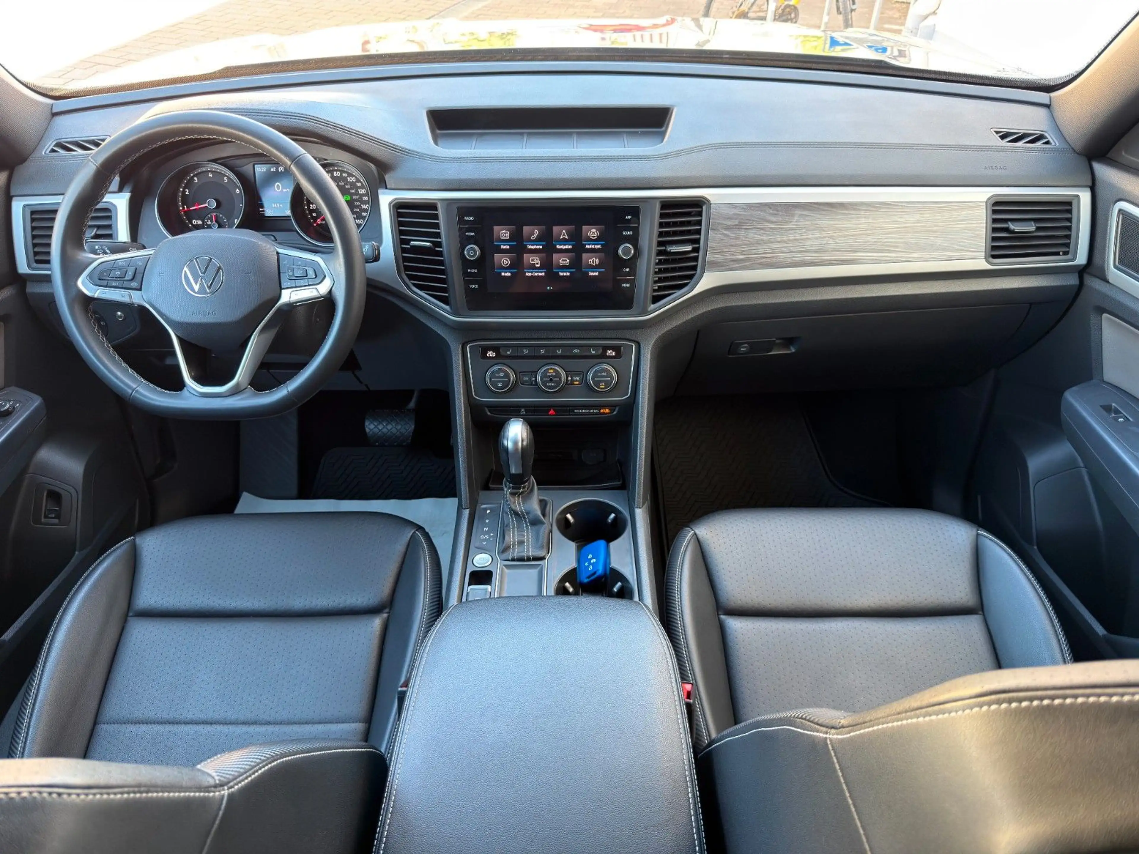 Volkswagen Touareg Atlass Cross Sport Coupe V6SE *ACC*LEDER — photo 10