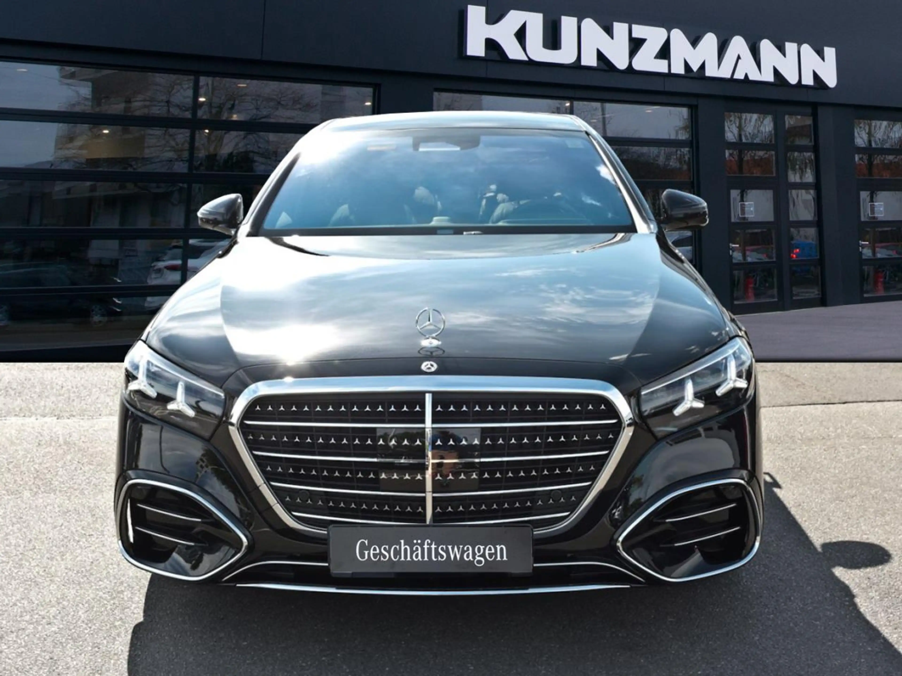 Mercedes-Benz S 450 d 4MATIC Limousine Langversion AMG Panorama — photo 2