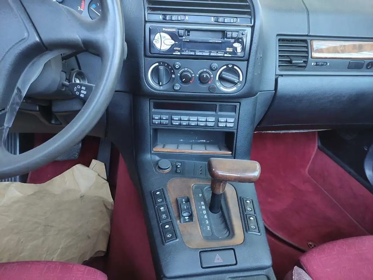 BMW 328 i E36 Cabrio Aut., foto 9