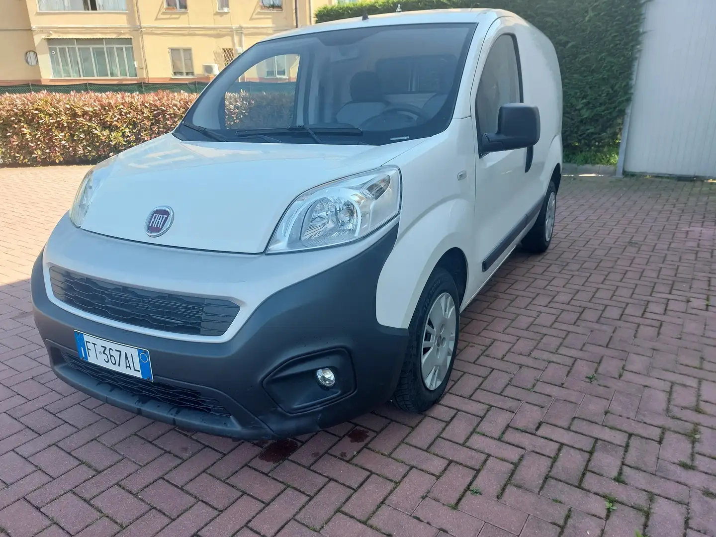 Fiat Fiorino 10 2018  1.3 MJT 59 kW (80 CV)Cargo SX Bianco - 2