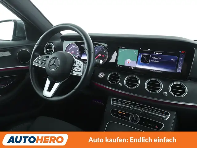 Mercedes-Benz E-Class view 13