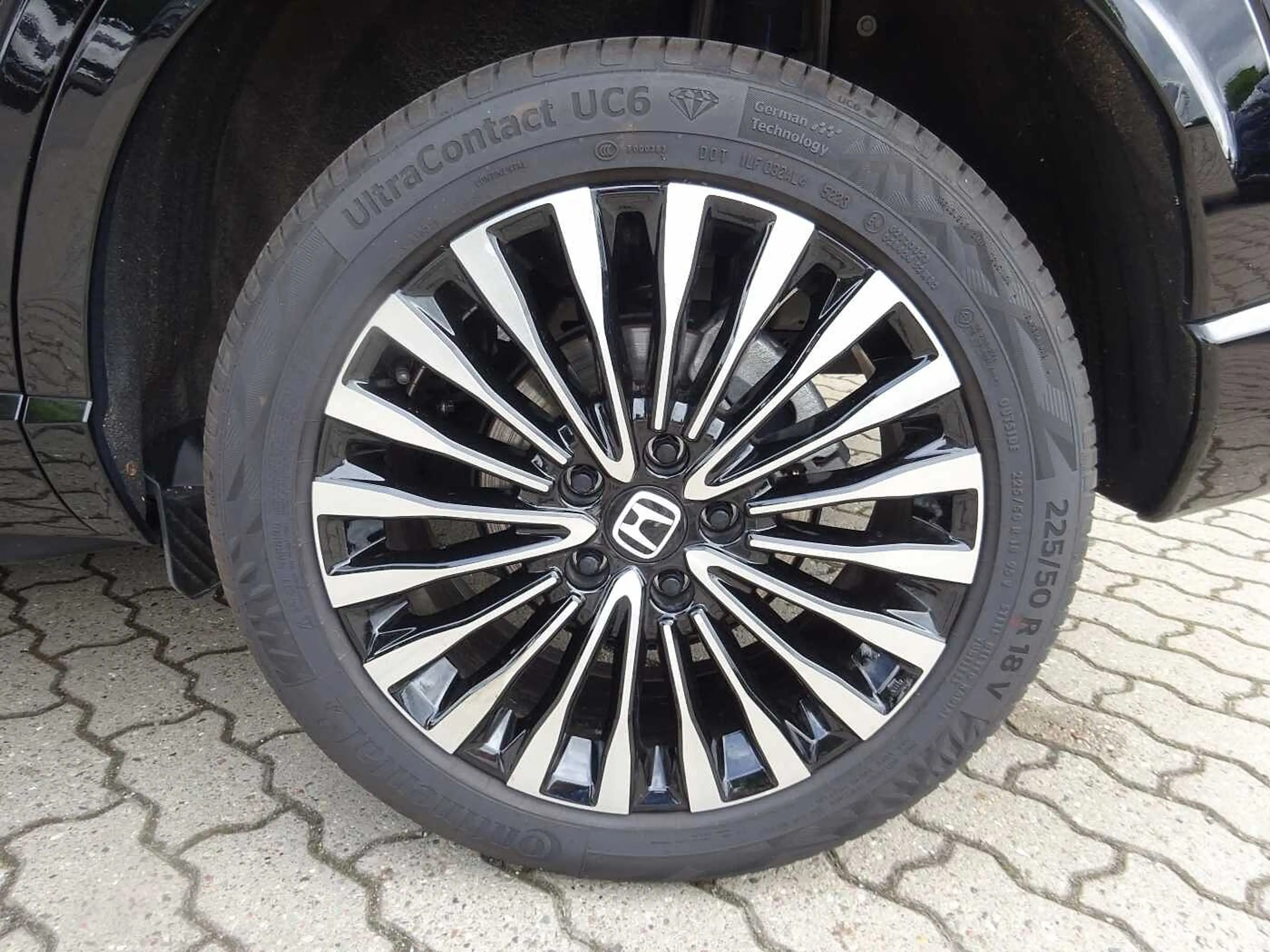 Honda e:Ny1 e:Ny1 — photo 13