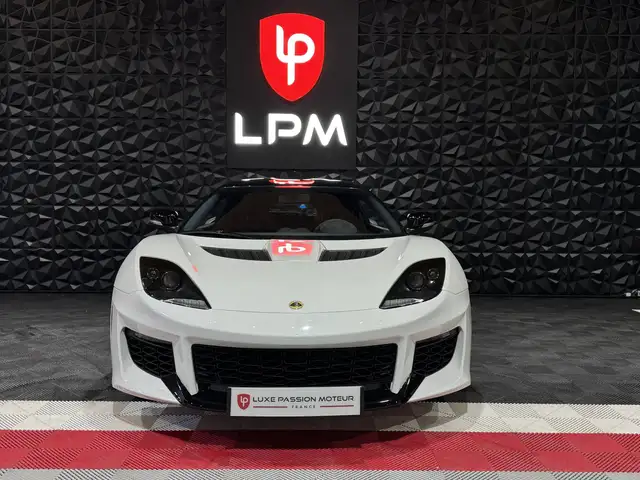 Lotus Evora view 2