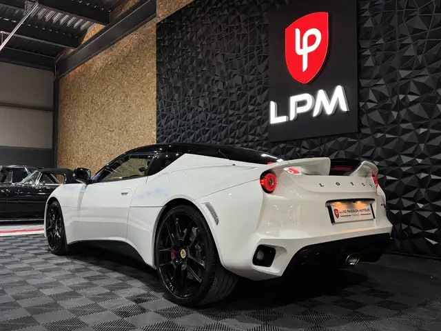 Lotus Evora view 4