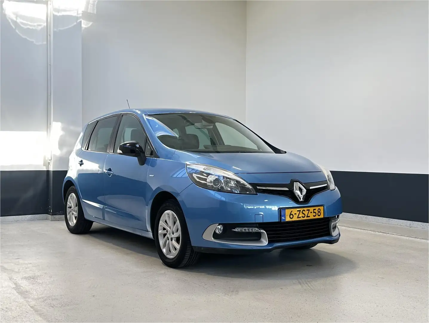 Renault Scenic 1.2 TCe Limited |2 Eig | Navi | Trekhaak | PDC | N Blauw - 1