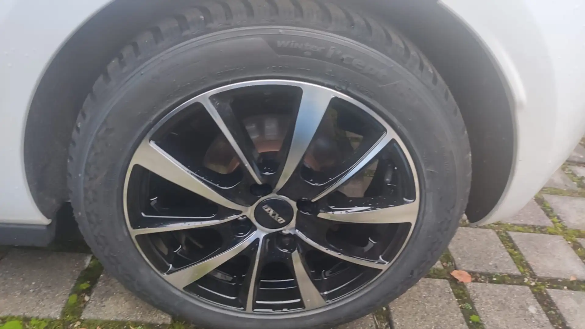 Citroen DS3 PureTech 130 SoChic *Kamera*Navi*Sitzheizung* Weiß - 2