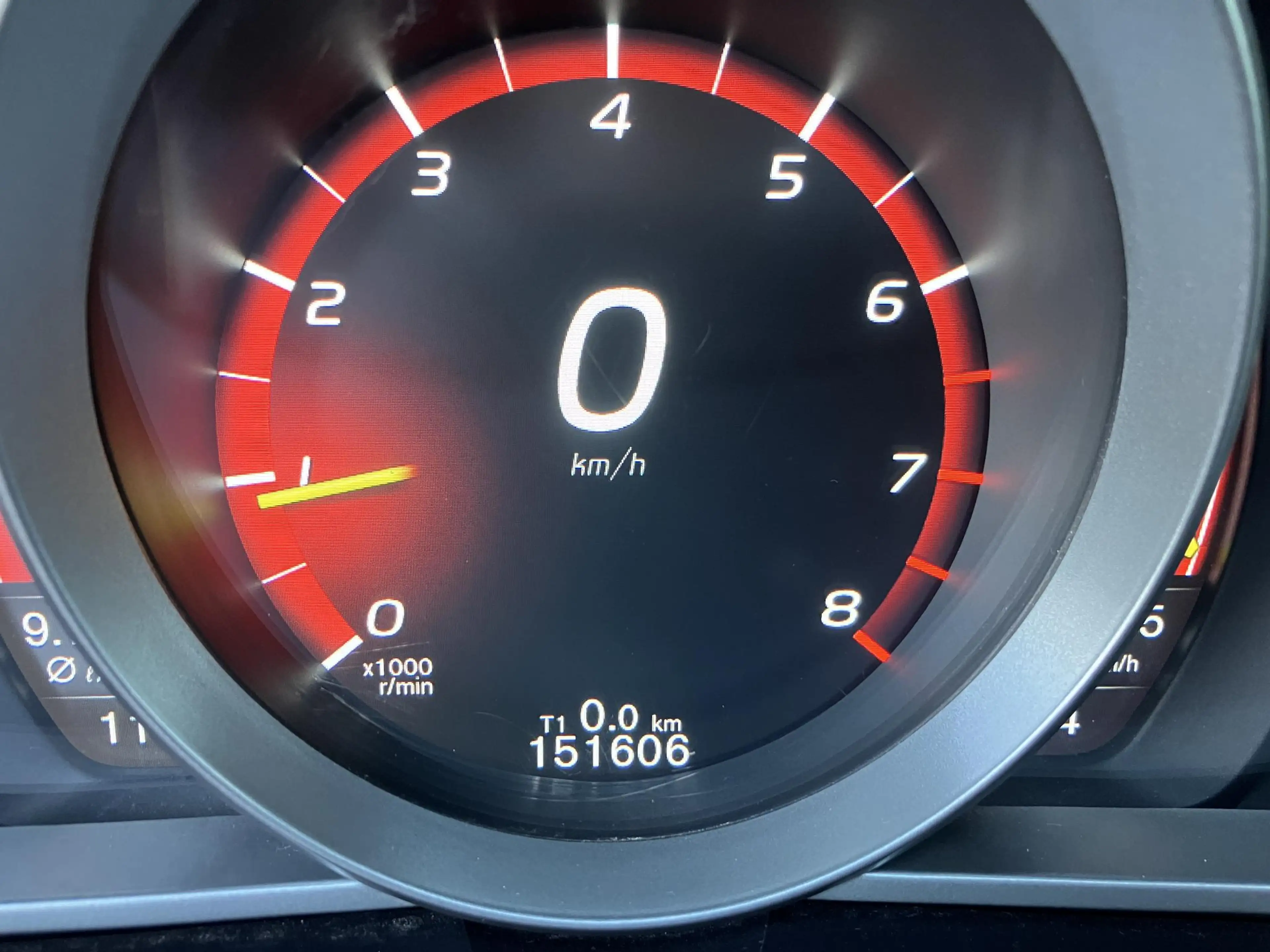 Volvo V40 1.5 T3 Polar+ Sport | R-Design | Pano | Leder | NA — photo 22