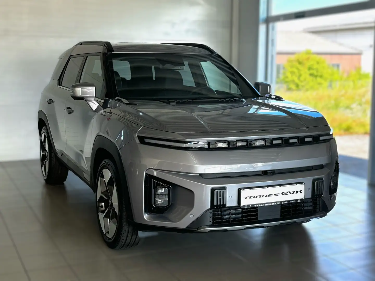 KGM Torres EVX Titanium Elektrisch 20" Wärmepumpe Navi AT Argintiu - 1