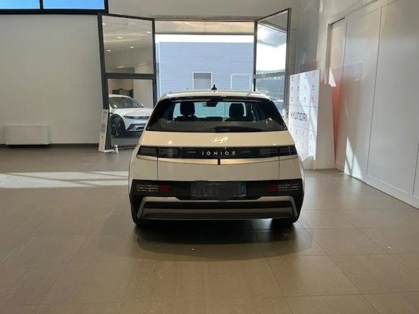 Hyundai IONIQ 5 63 kWh Exclusive Bianco - 2