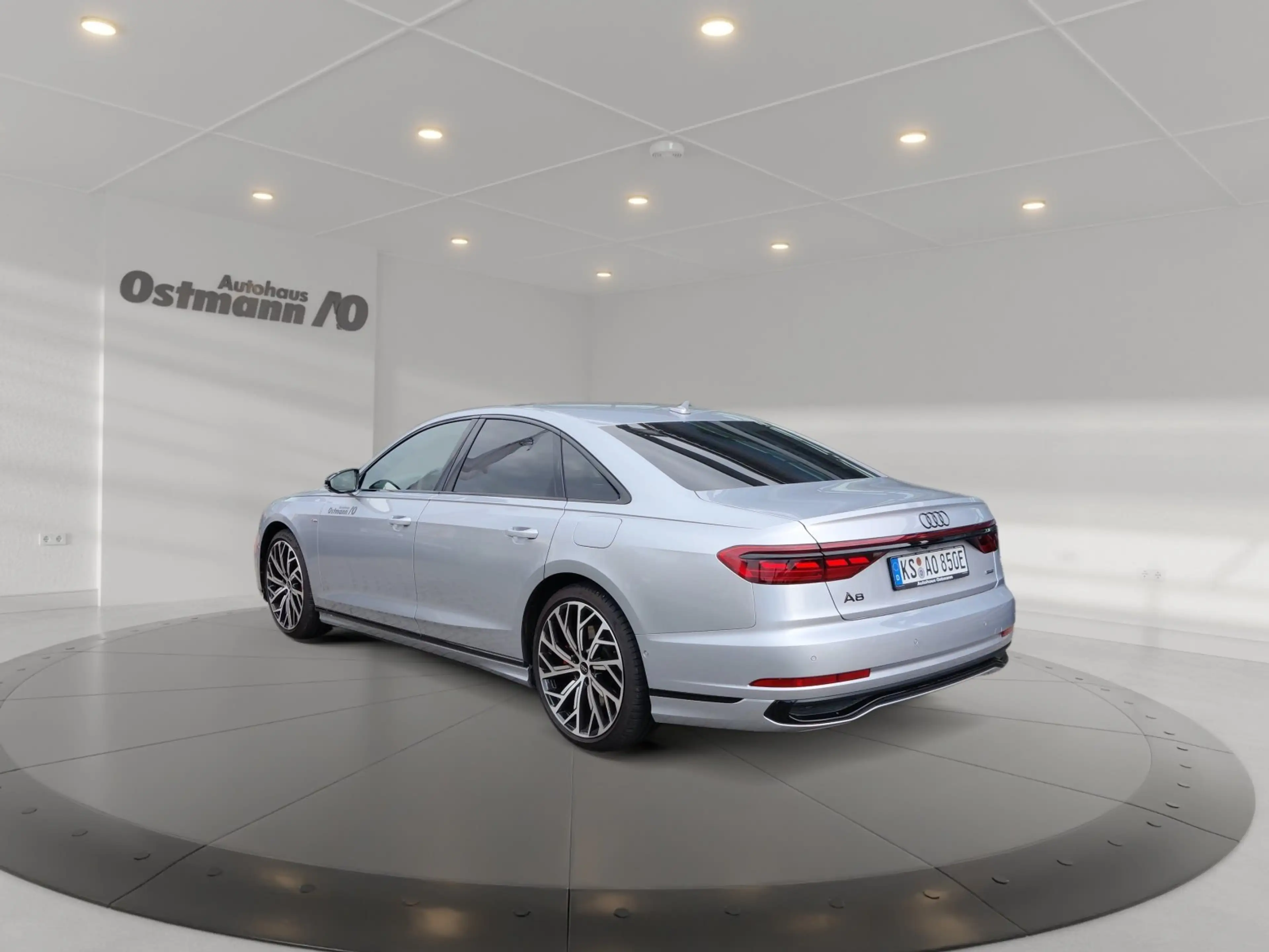 Audi A8 60 3.0 TFSI-e quattro 360 21Zoll 0,5% Verst. — photo 3
