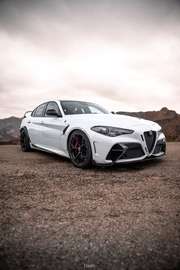 Giulia 2.9 V6 GTAm 625 CV !!!!!