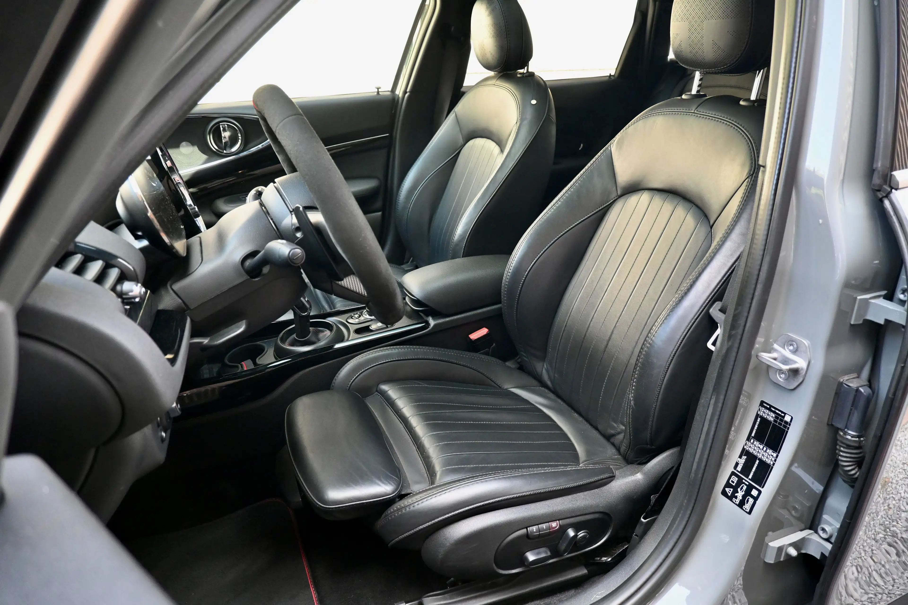 MINI John Cooper Works Clubman Blackpack - Panodak - ACC - HarmanK - Leder - 306pk — photo 15