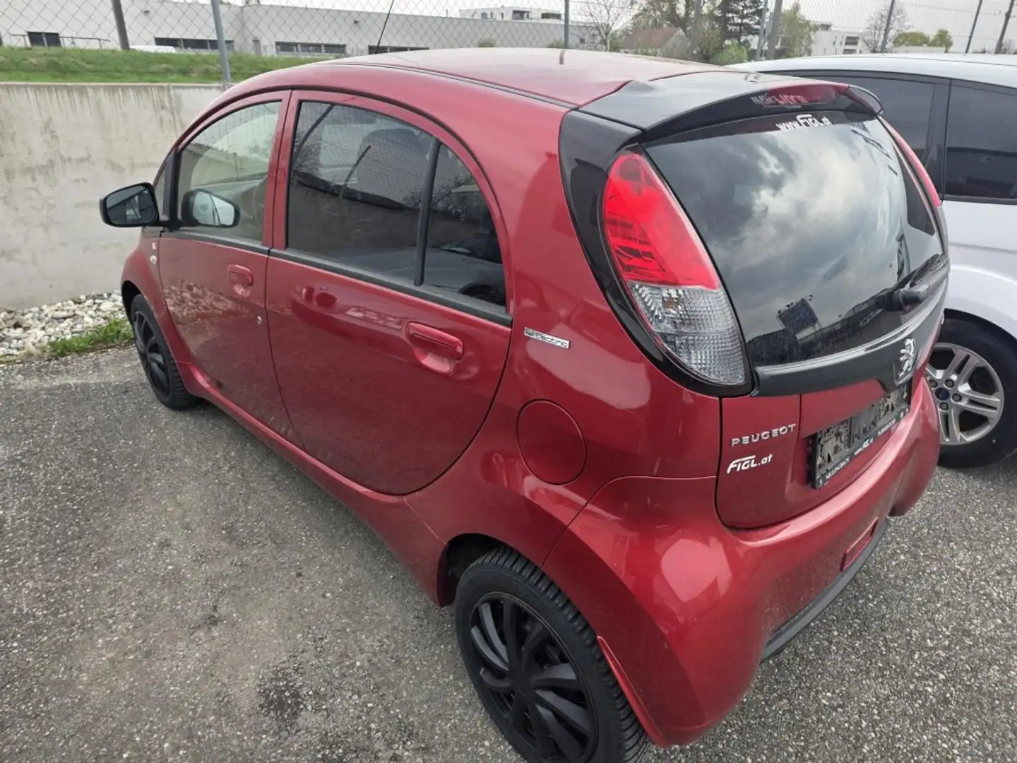 Peugeot iOn 16kWh Active Rot - 2