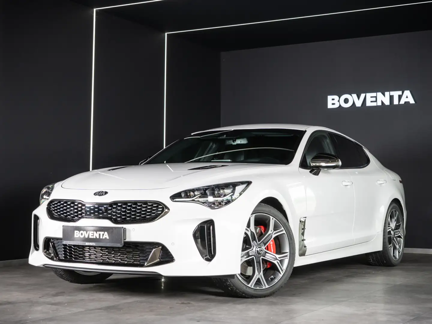 Kia Stinger GT 3.3 V6 T-GDI 4WD *KAMERA*APPLE*ASSIST*VOLL* Blanco - 1