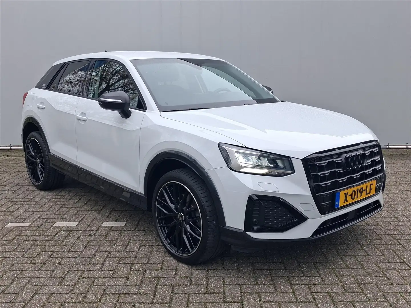 Audi Q2 35 TFSI 150pk Edition One | Trekhaak | Digital Coc Wit - 2