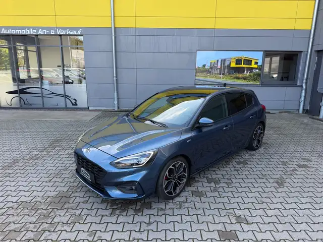 Ford Focus ST Line/SPORTPAKET/AHK/ACC/PANORAMA