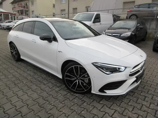 Mercedes-Benz CLA 35 AMG Shooting Brake 4Matic/TOPAUSSTATTUNG1