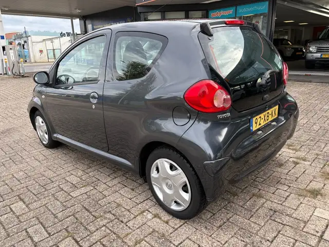 Toyota Aygo view 6