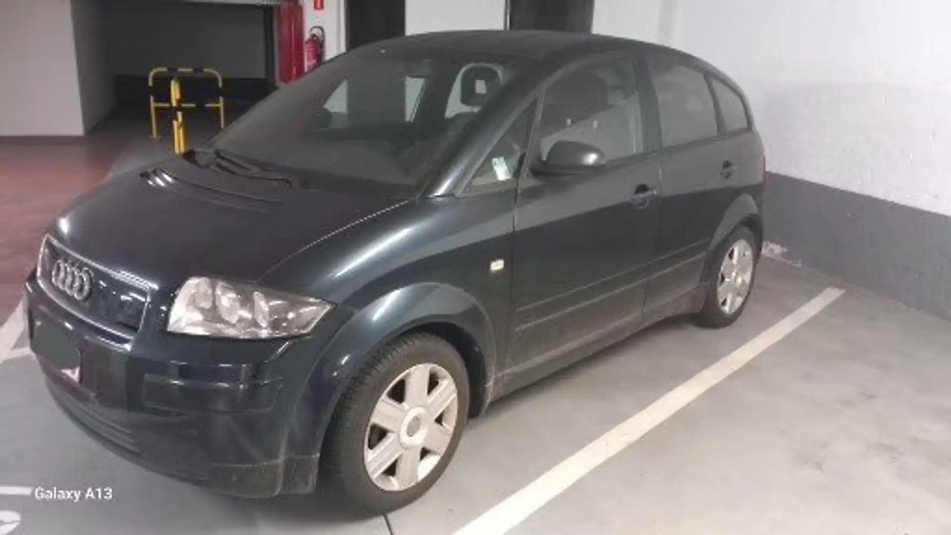 Audi A2 A2+1.4i+16v+S+line Bleu - 1