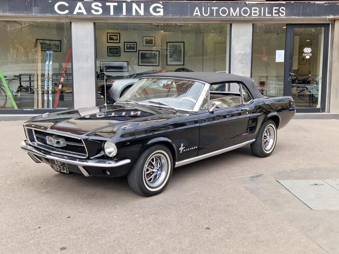 Ford Mustang CABRIOLET Noir - 2