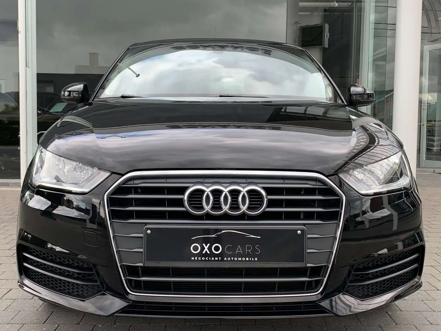 Audi A1 1.0 TFSI Ultra / Sportback / Airco / GARANTIE / Schwarz - 2