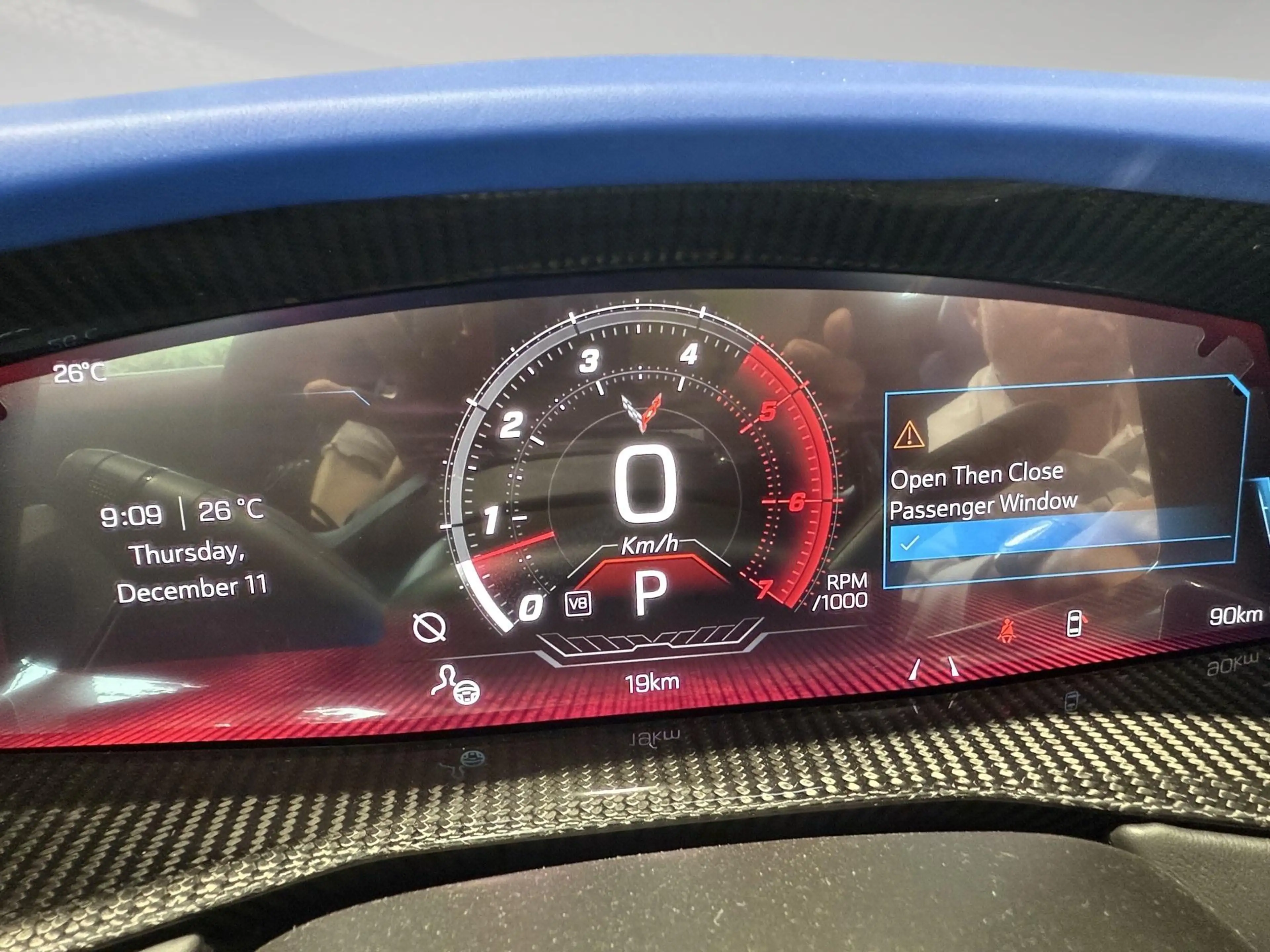 Chevrolet Corvette C8 ERAY CABRIOLET 3LZ eAWD 6.2 V8+eMotor — photo 2