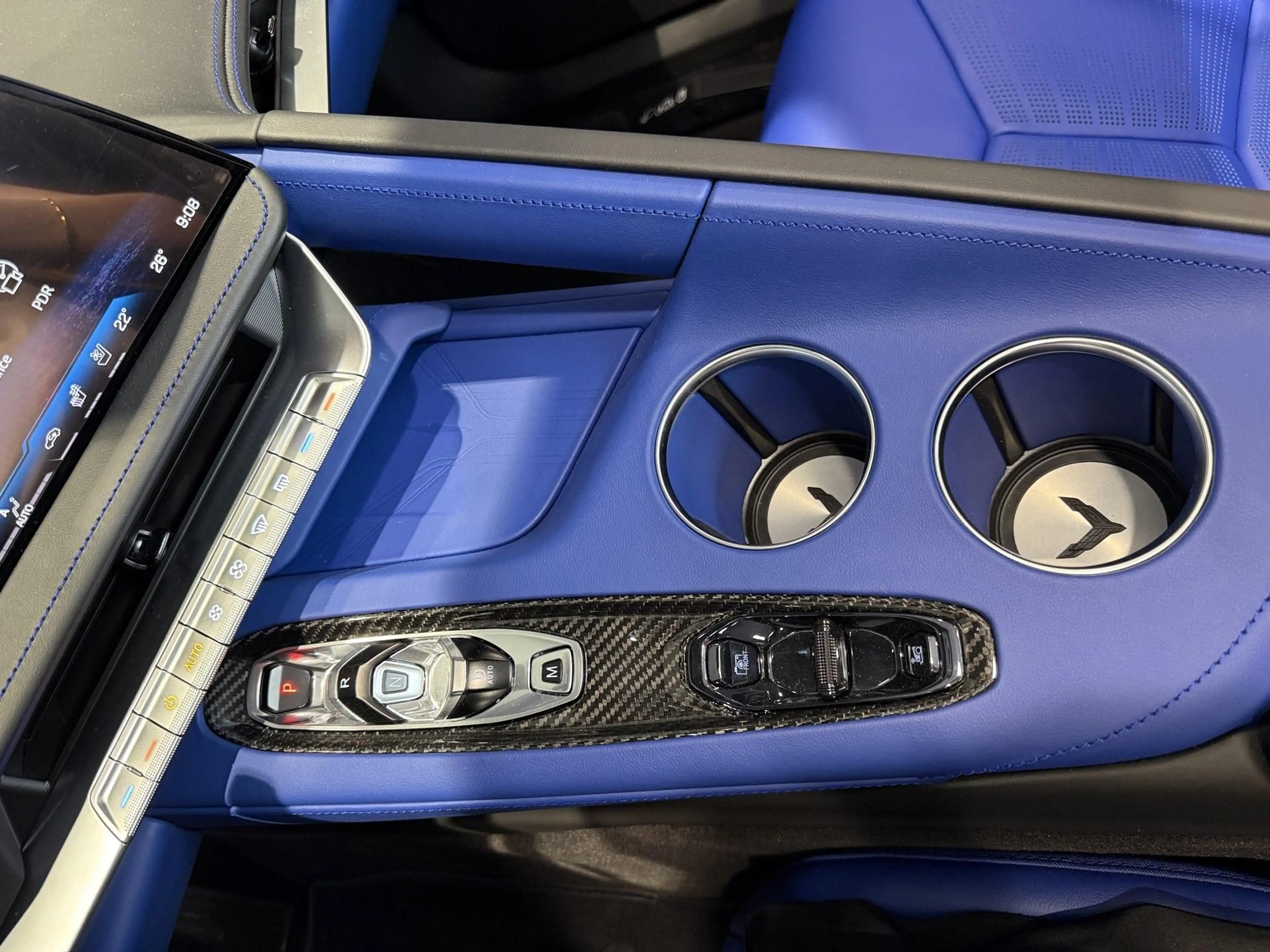Chevrolet Corvette C8 ERAY CABRIOLET 3LZ eAWD 6.2 V8+eMotor — photo 9