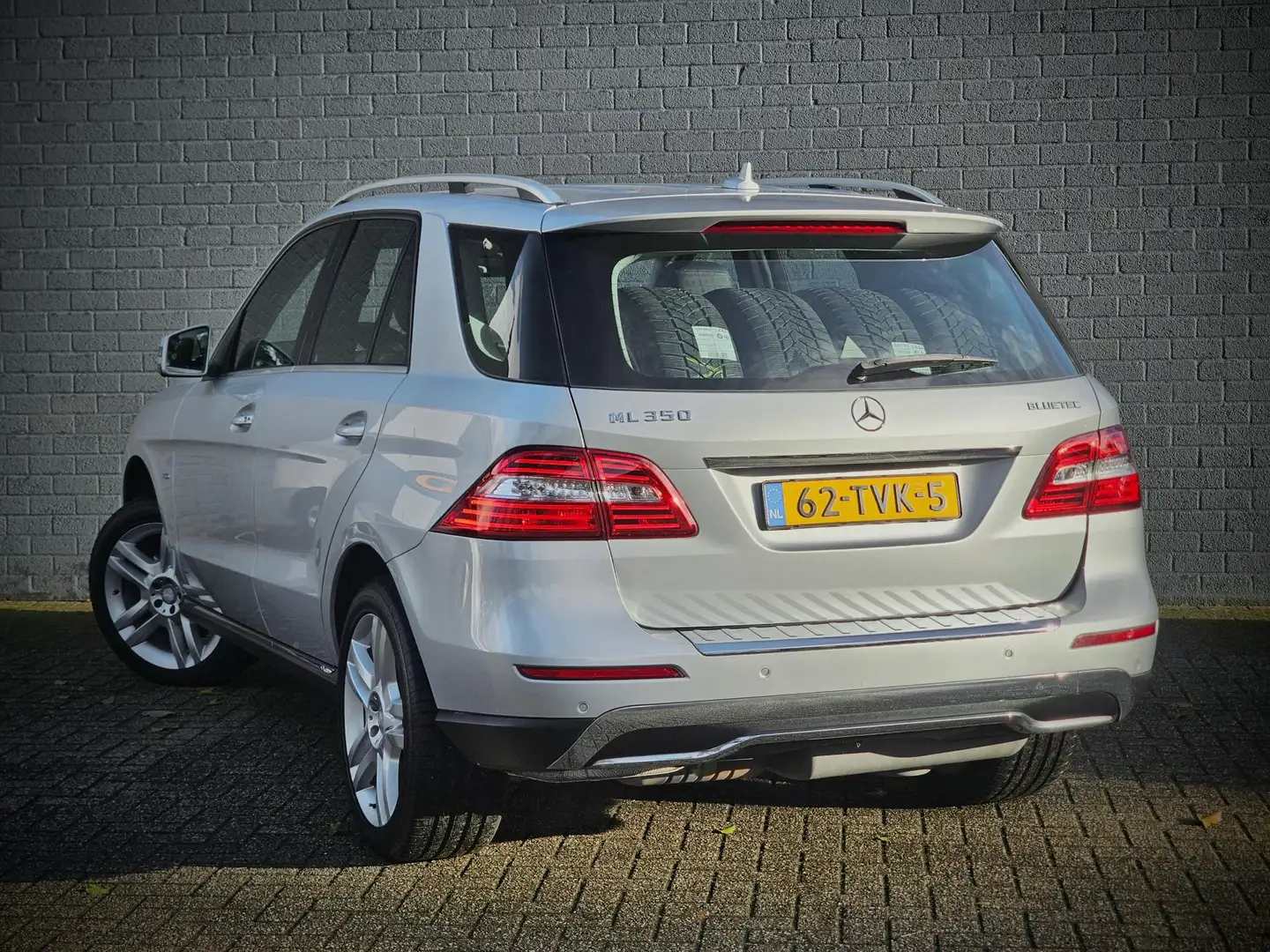 Mercedes-Benz ML 350 M-klasse BlueTEC / 1E EIG. / PANO / LEDER / Grau - 2