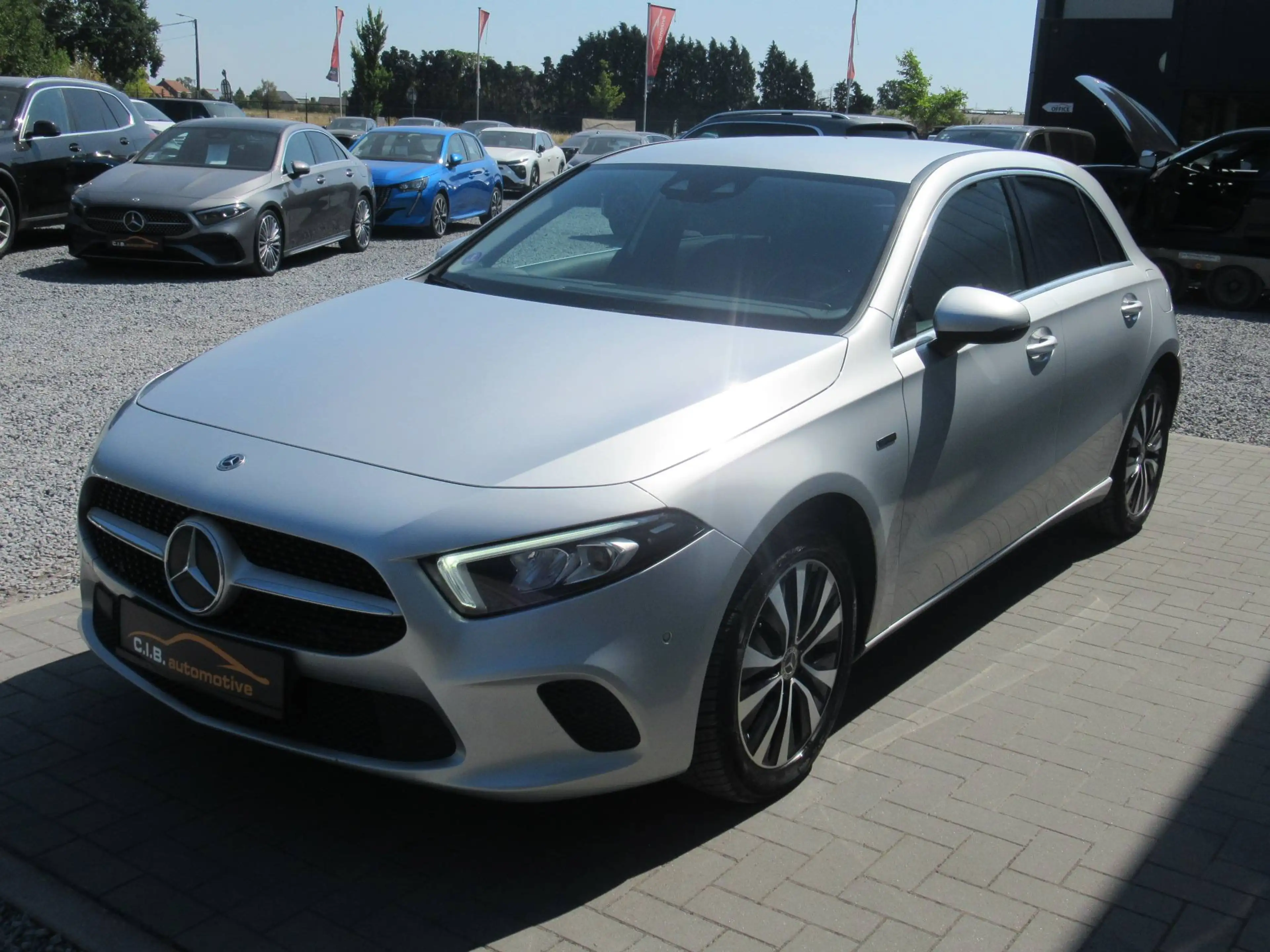 Mercedes-Benz A 250 e /€15.500 netto / 1/2 leder / Navi / Wide / Carplay / ... — photo 6