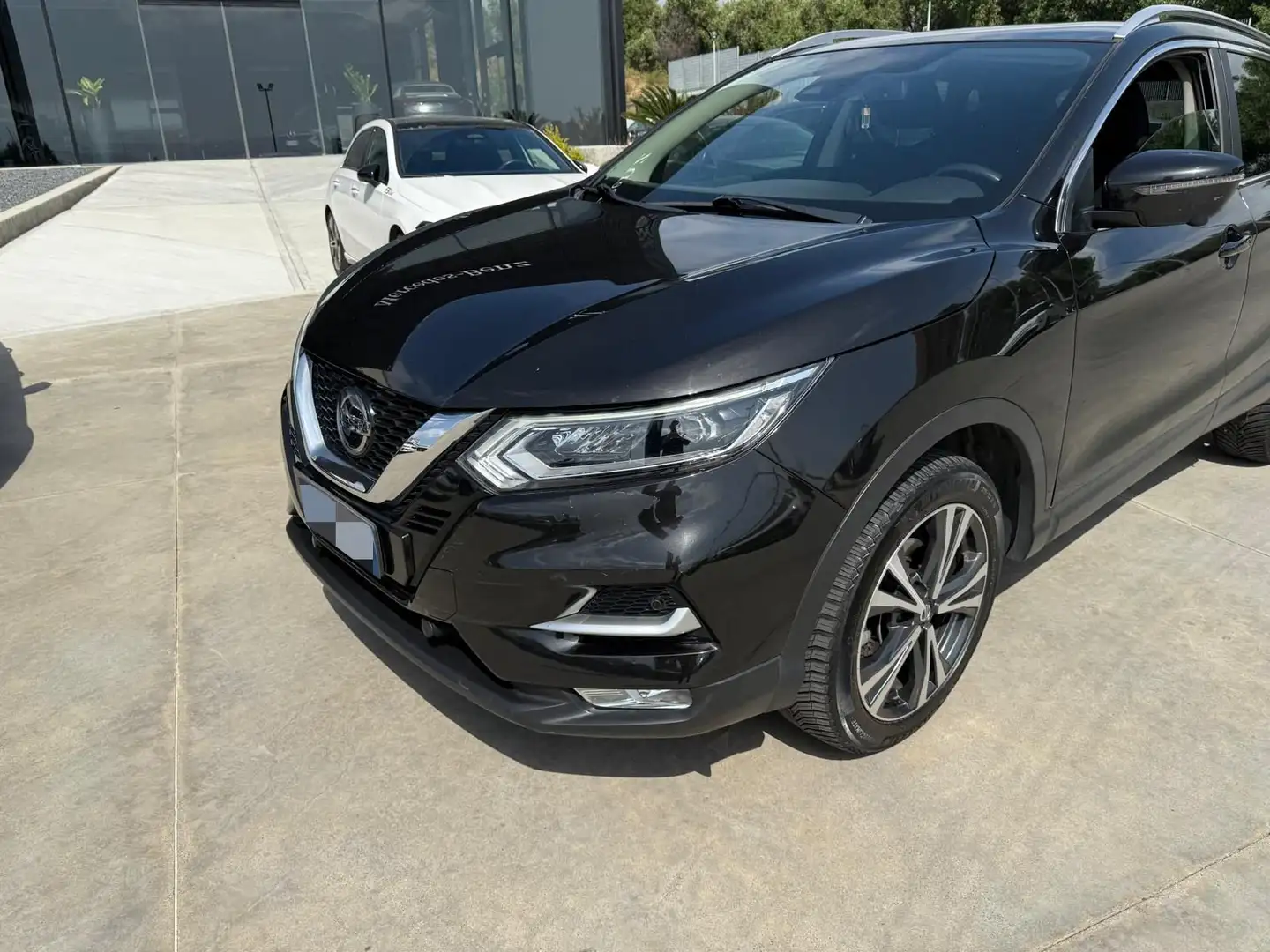 Nissan Qashqai 1.5 dCi 115 CV N-Connecta Negro - 1