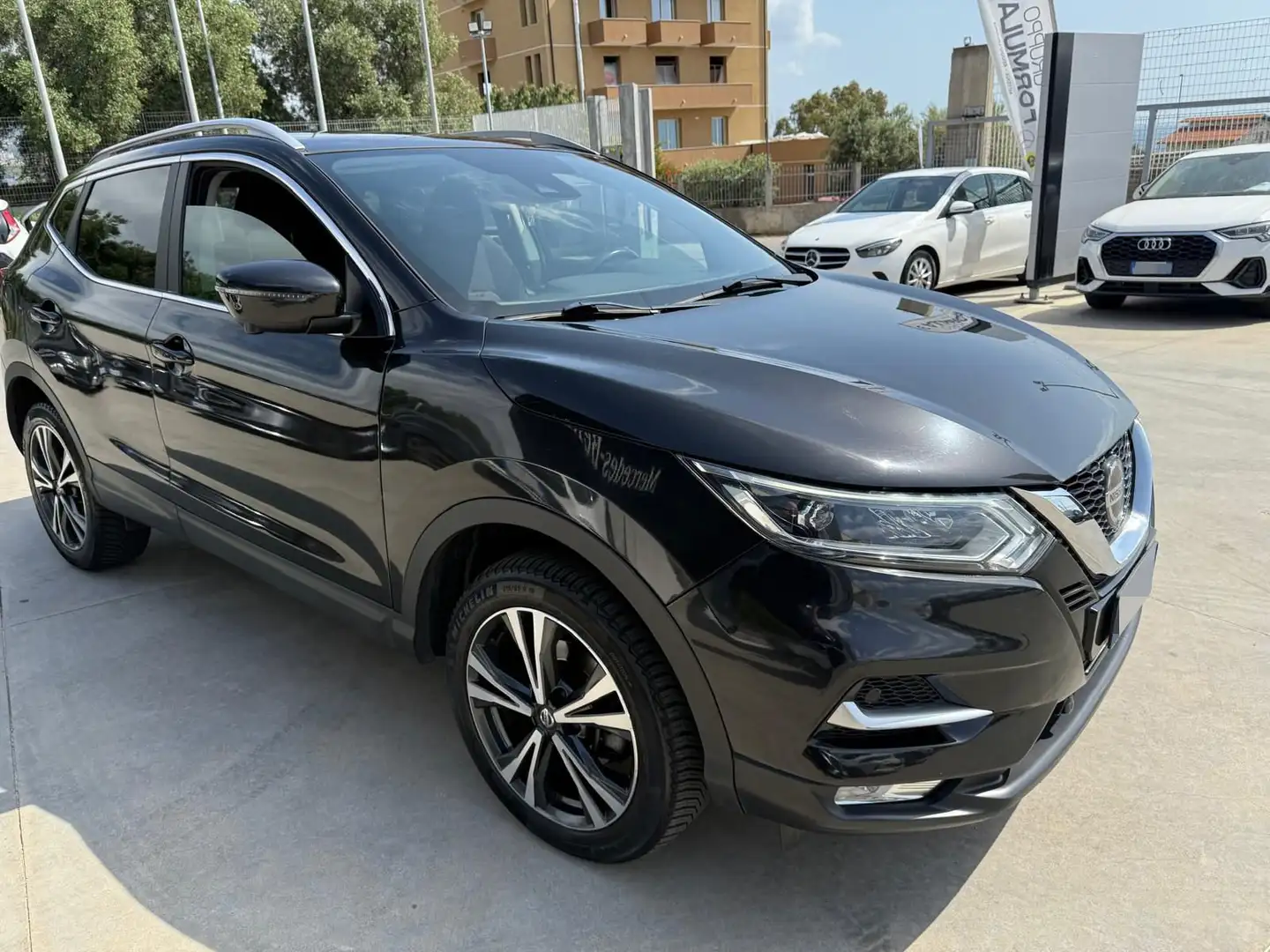 Nissan Qashqai 1.5 dCi 115 CV N-Connecta Negro - 2