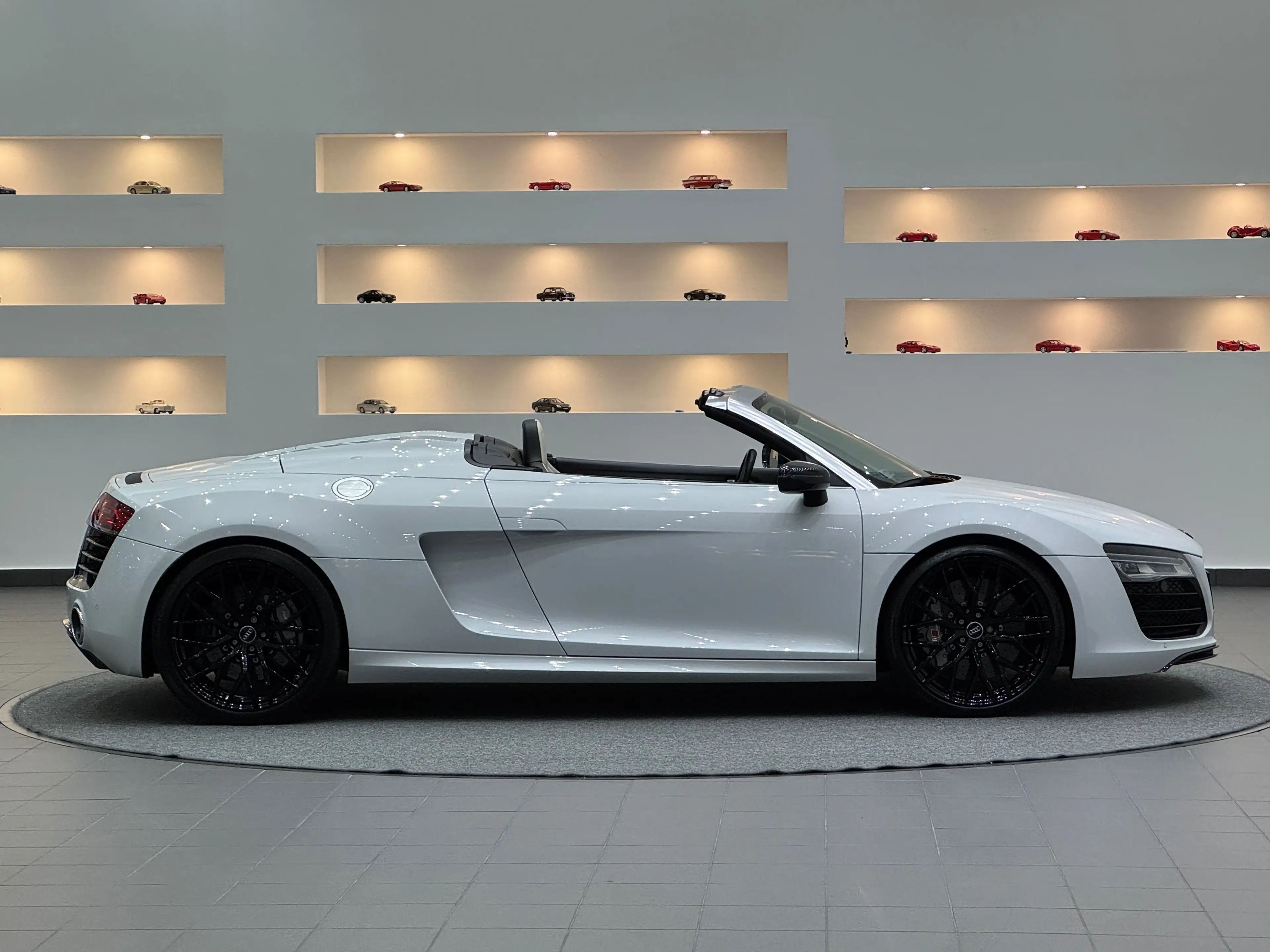 Audi R8 5.2 FSI quattro — photo 5