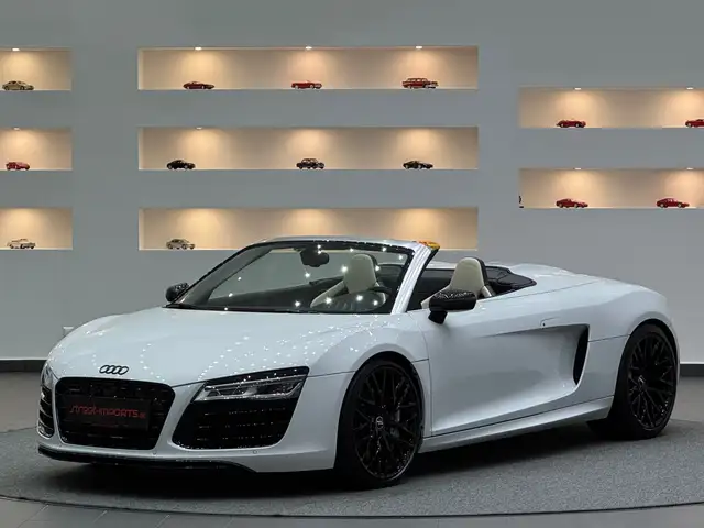 Audi R8 5.2 FSI quattro VollCarbon *Keramik* Audi Exklusiv *