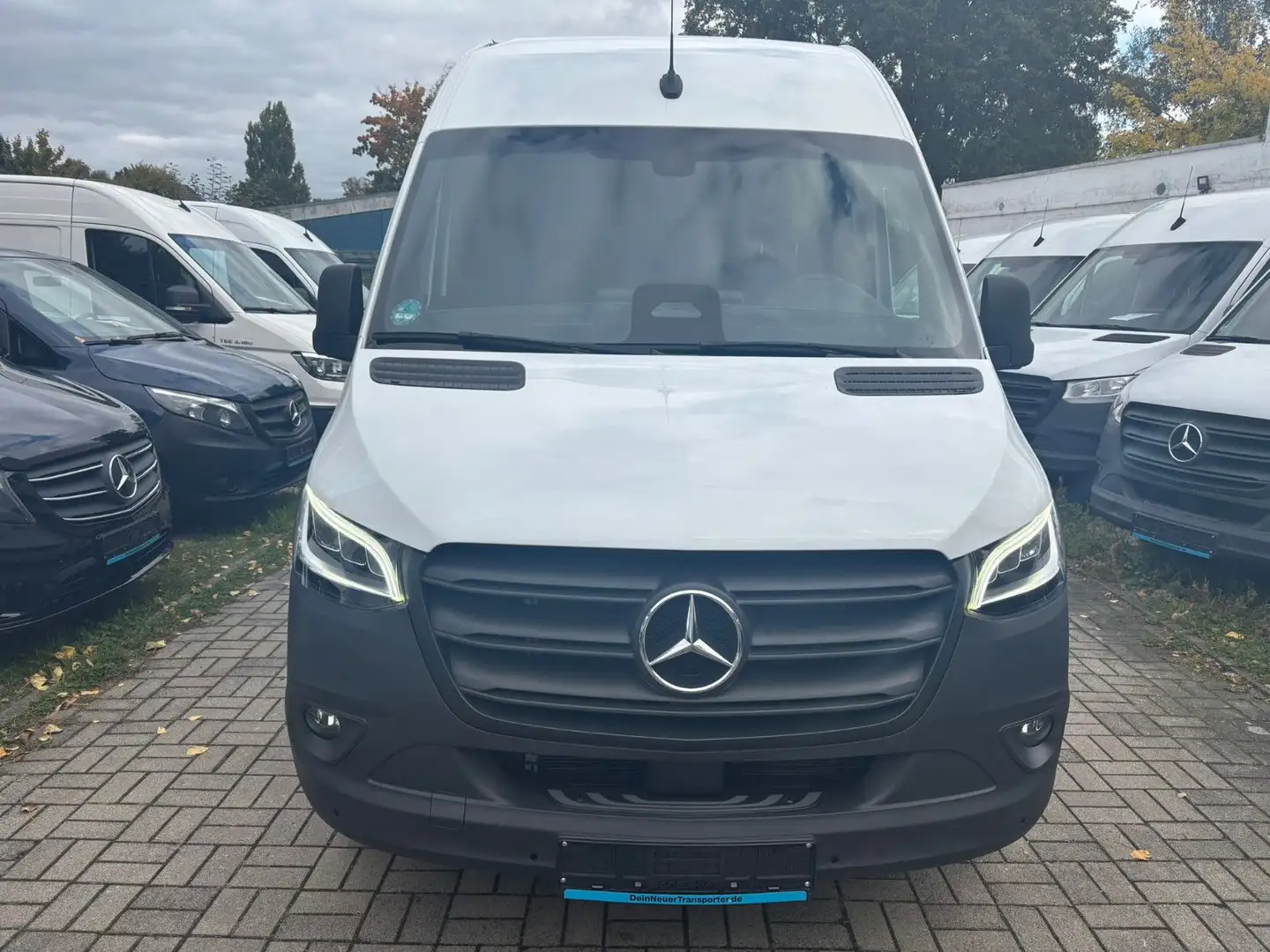 Mercedes-Benz Sprinter 317 CDI PRO FACELIFT|9G|LED|NAVI|KAMERA Weiß - 2