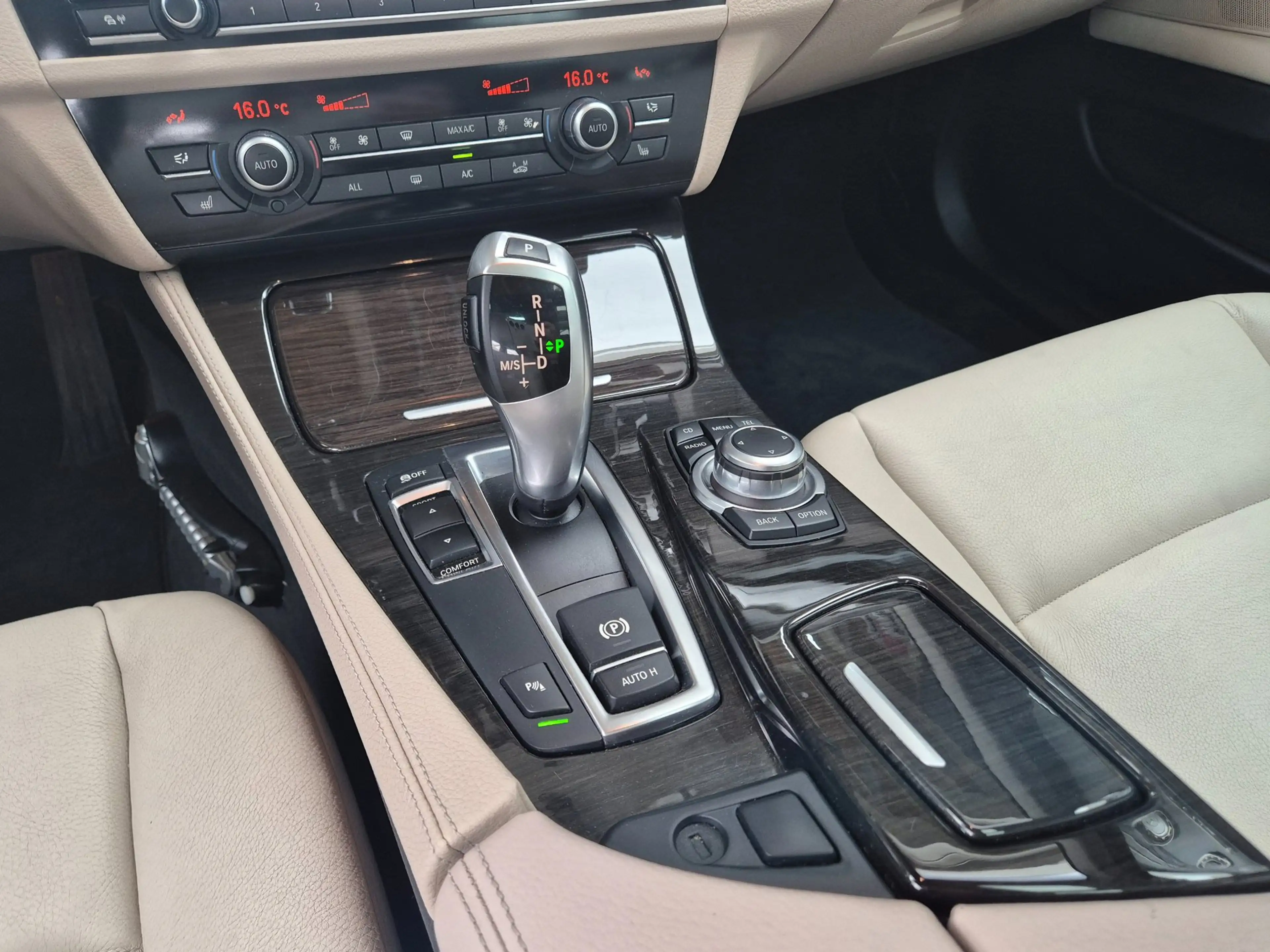 BMW 523 5-serie Touring 523i High Executive *151000KM* — photo 14