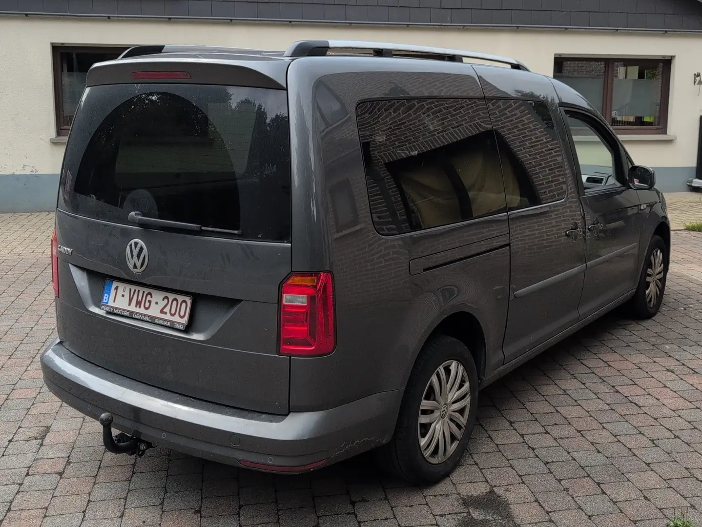 Volkswagen Caddy Maxi 2.0 TDI 102 Confortline - 2