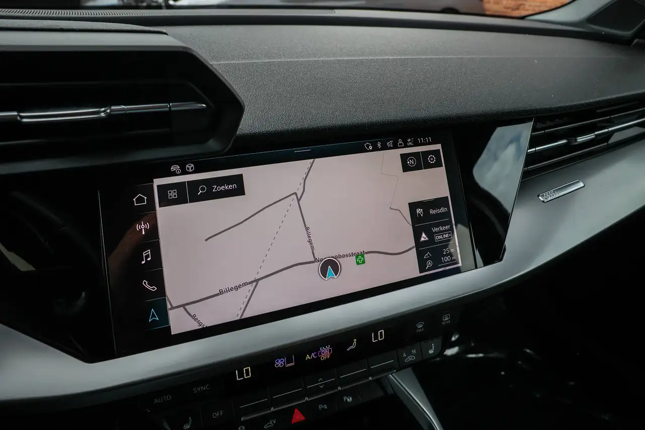 Audi A3 AUTOMAAT*ZETELVERWARMING*ACHTERUITRIJCAMERA*NAVIGATIE*LEDER*APPLE-CARPLAY*, миниатюра 12