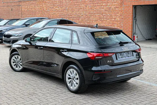 Audi A3 view 7