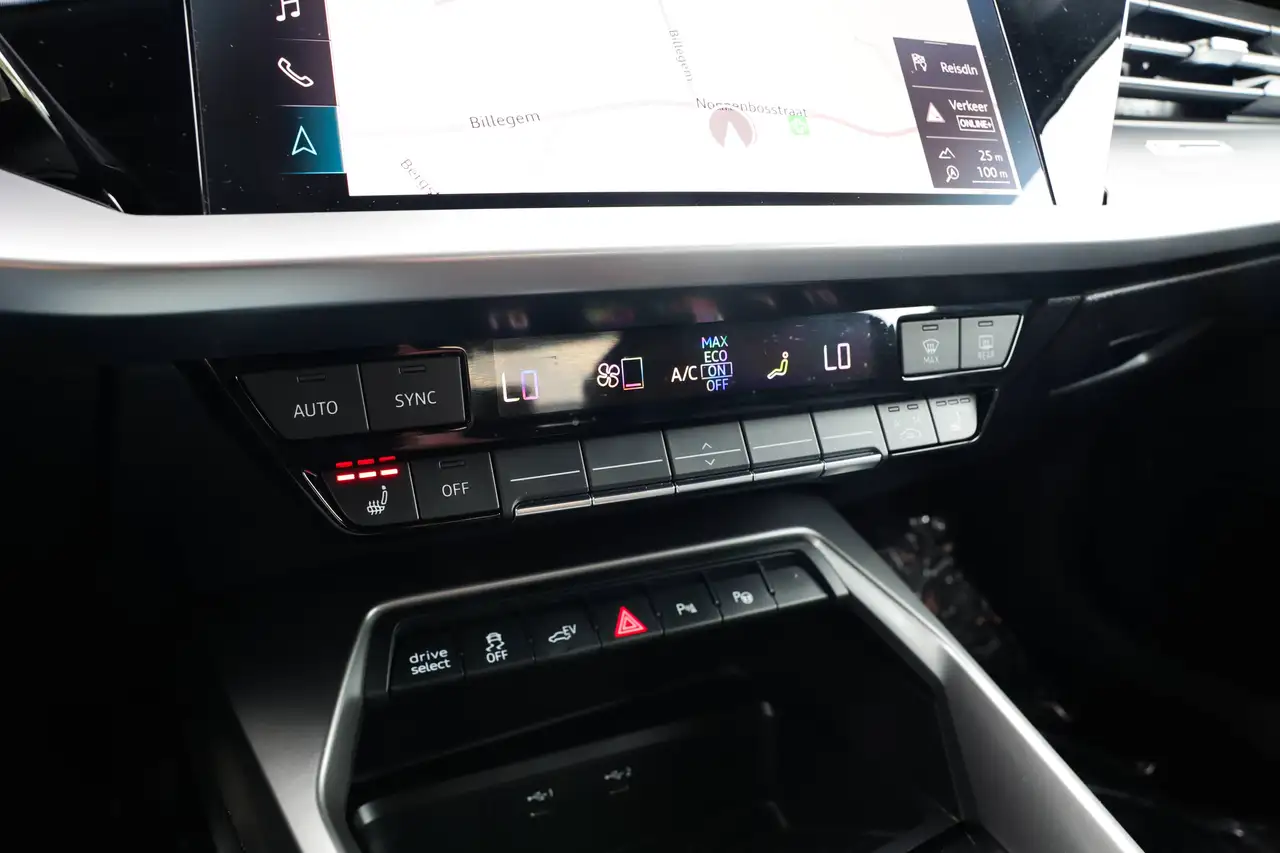Audi A3 AUTOMAAT*ZETELVERWARMING*ACHTERUITRIJCAMERA*NAVIGATIE*LEDER*APPLE-CARPLAY*, миниатюра 13