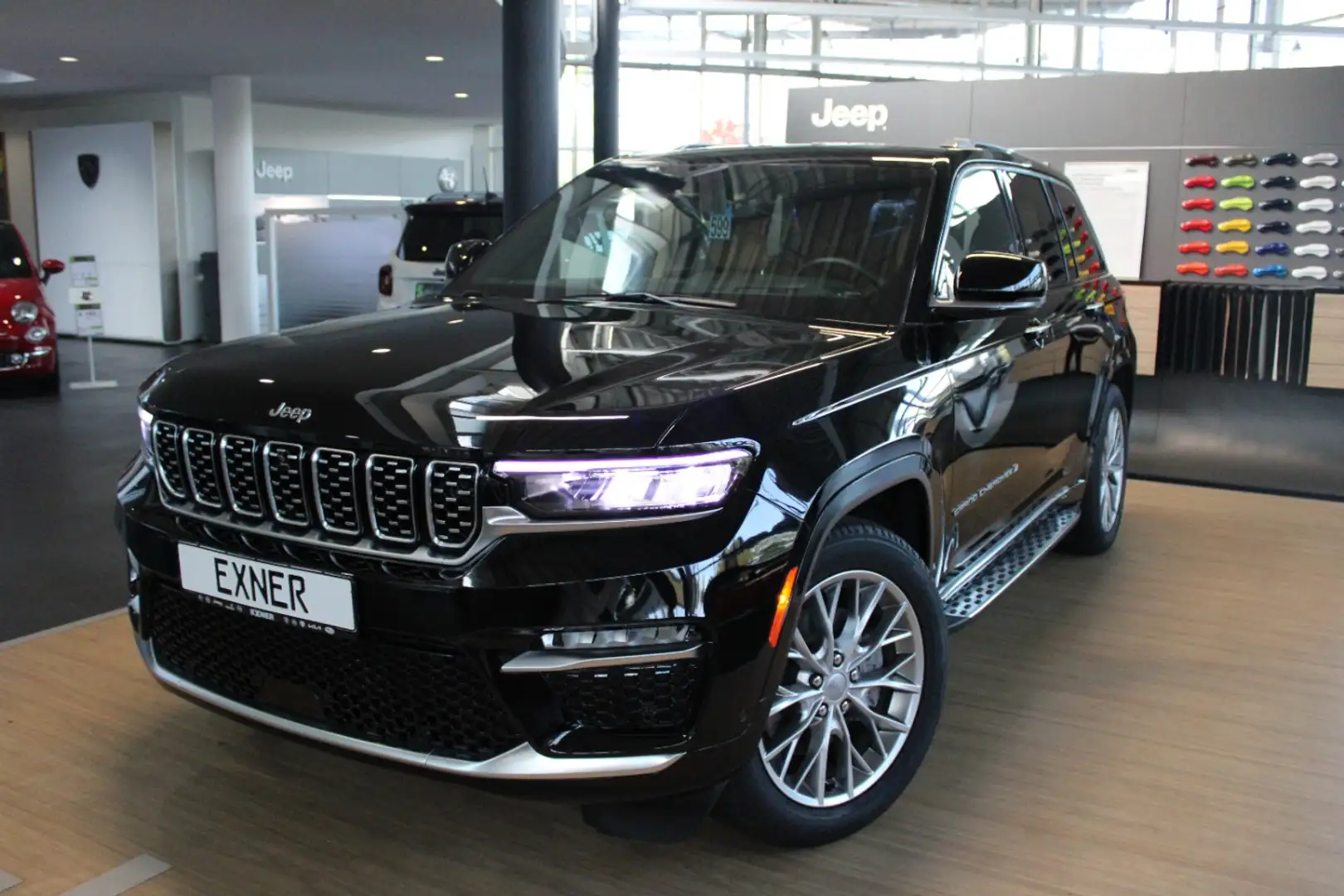 Jeep Grand Cherokee 5.7 L V8 Hemi 360° Kamera Schwarz - 2
